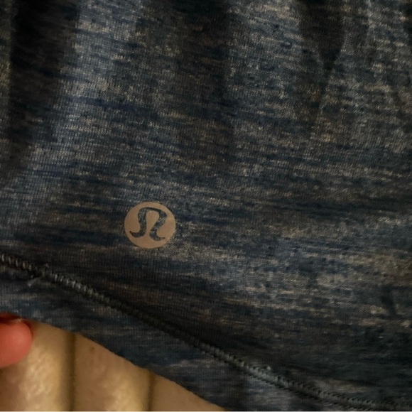 Lululemon Athletica Blue Backless Tank Top 2 in 1 Size 4 - Picture 4 of 8